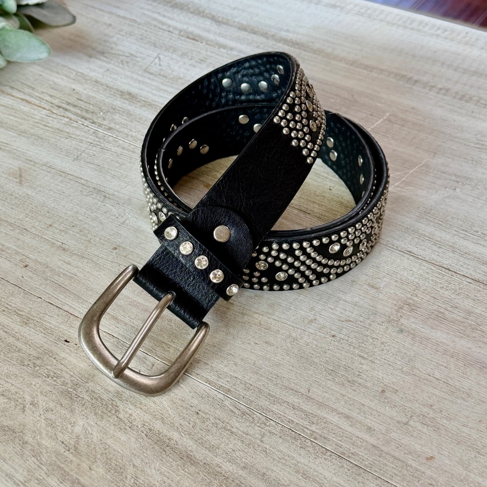 BKE Black Studded Rhinestone Paisley Belt Silver Tone Buckle Size M BLT 107097